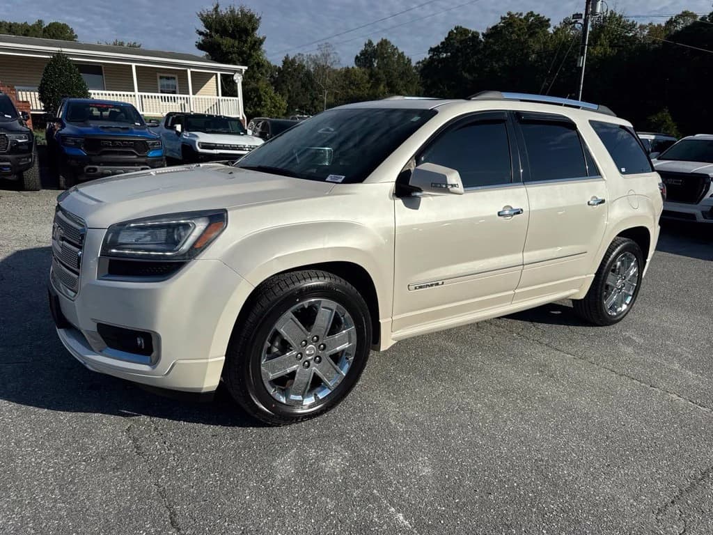 2015 GMC Acadia Denali — photo 1 of 37