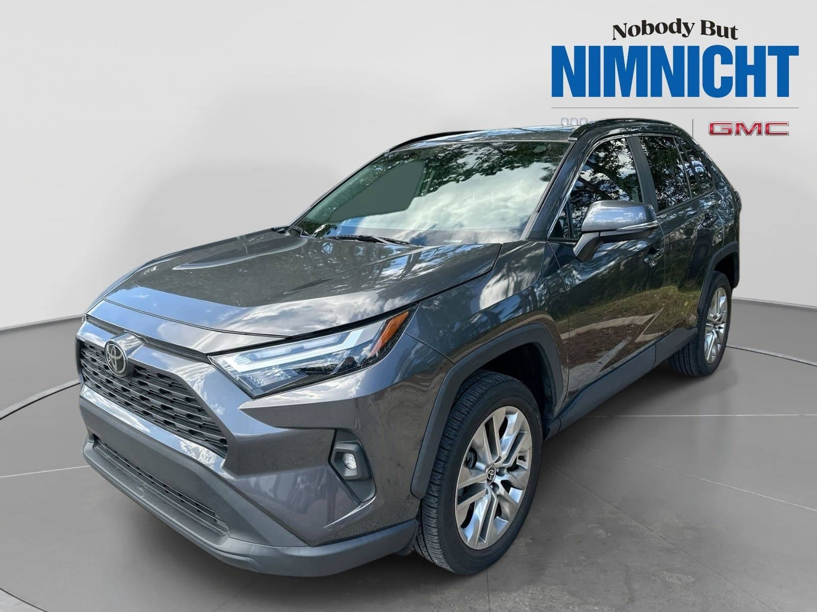 2023 Toyota RAV4 XLE Premium — photo 1 of 4