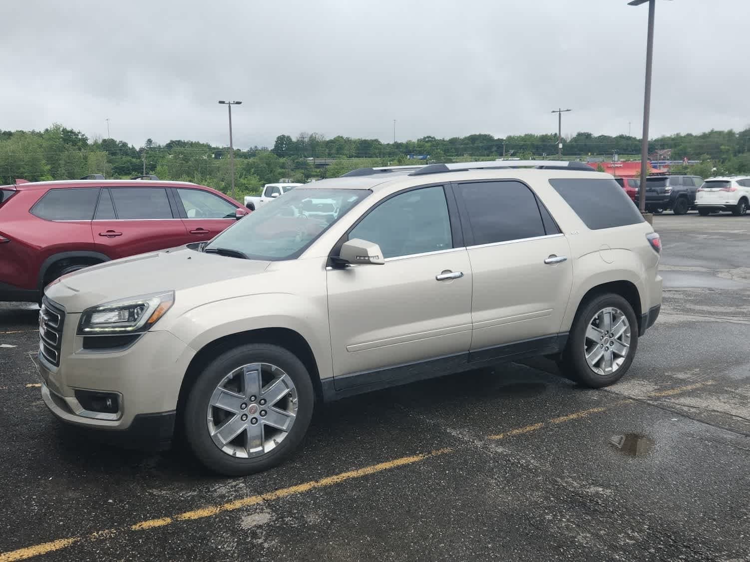 2017 GMC Acadia Limited Limited — photo 1 of 5