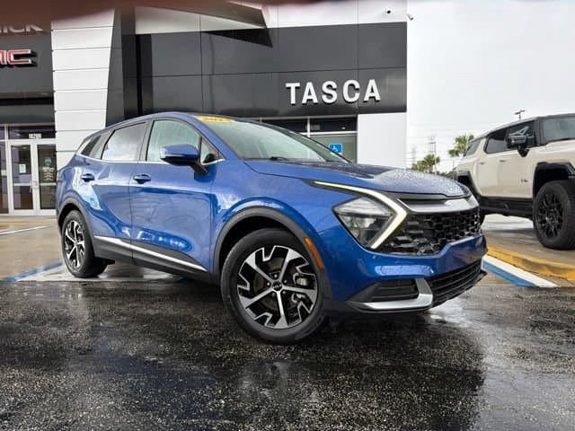 2023 Kia Sportage EX — photo 1 of 29