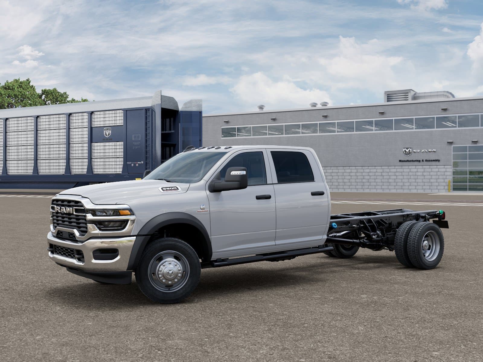 2026 RAM 5500HD Tradesman — photo 1 of 12