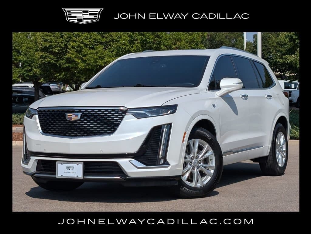 2021 Cadillac XT6 Luxury — photo 1 of 31