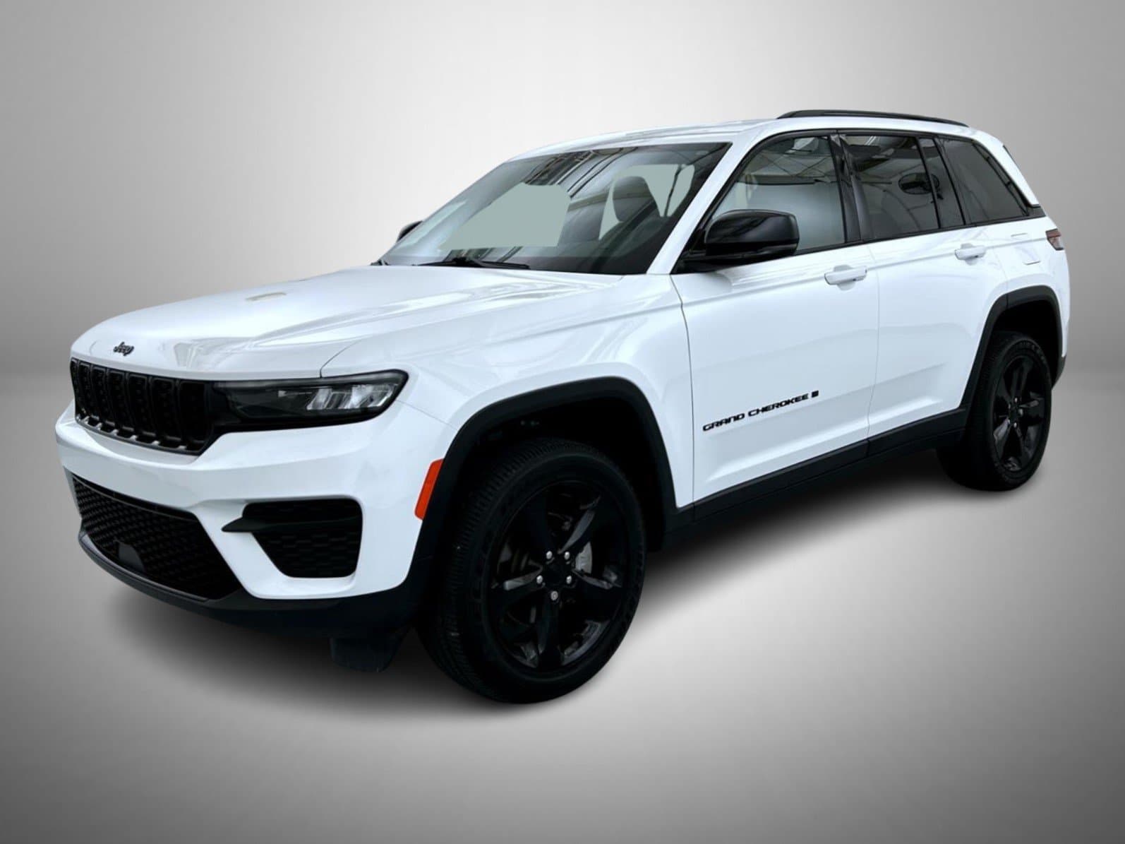 2023 Jeep Grand Cherokee Altitude X — photo 1 of 26