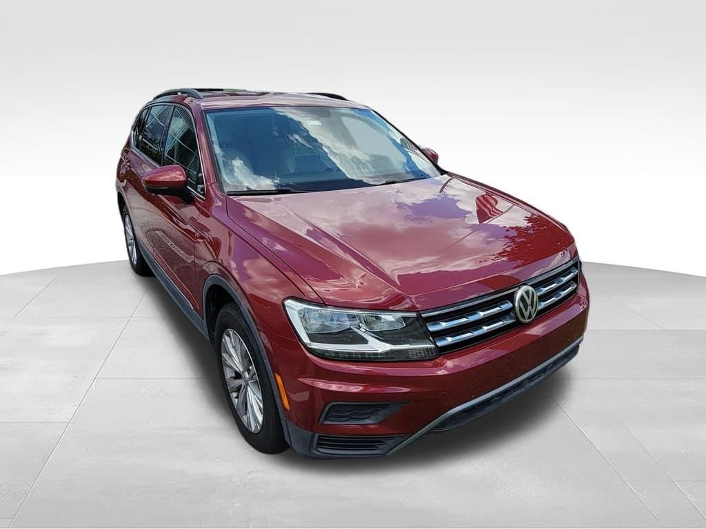 2018 Volkswagen Tiguan 2.0T SE — photo 1 of 14