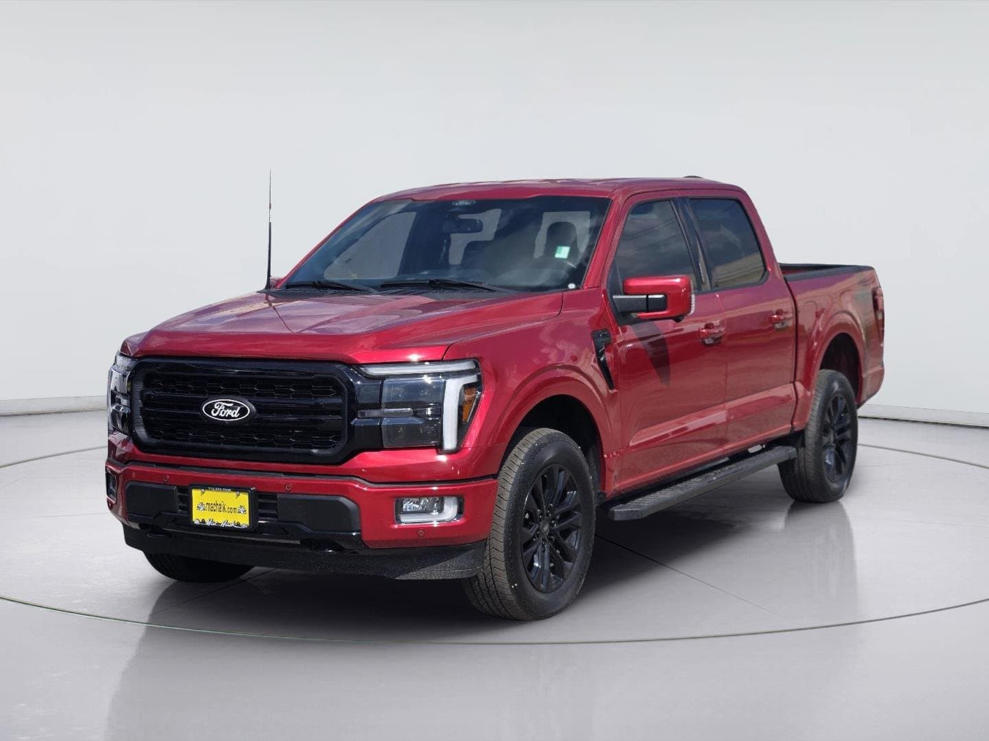 2024 Ford F-150 LARIAT — photo 1 of 33