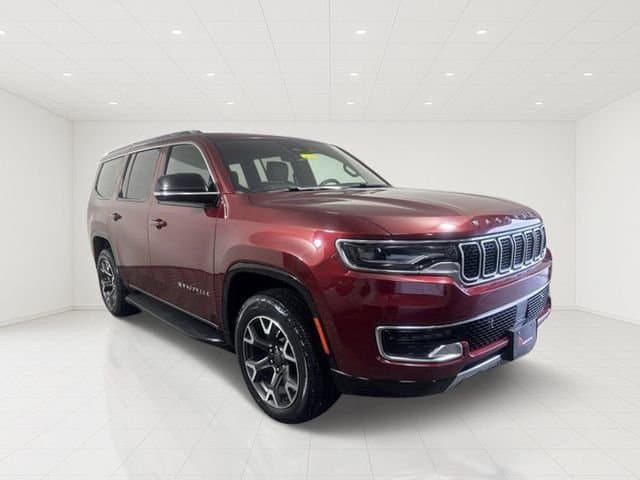 2024 Jeep Wagoneer Series III — photo 1 of 31