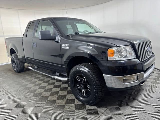 2005 Ford F-150 XLT — photo 1 of 21