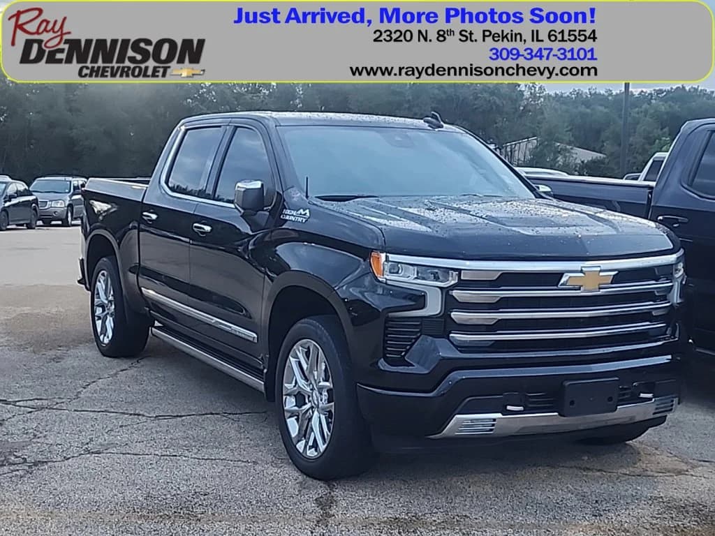 2023 Chevrolet Silverado 1500 High Country — photo 1 of 6