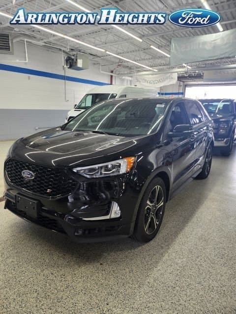 2022 Ford Edge ST — photo 1 of 13