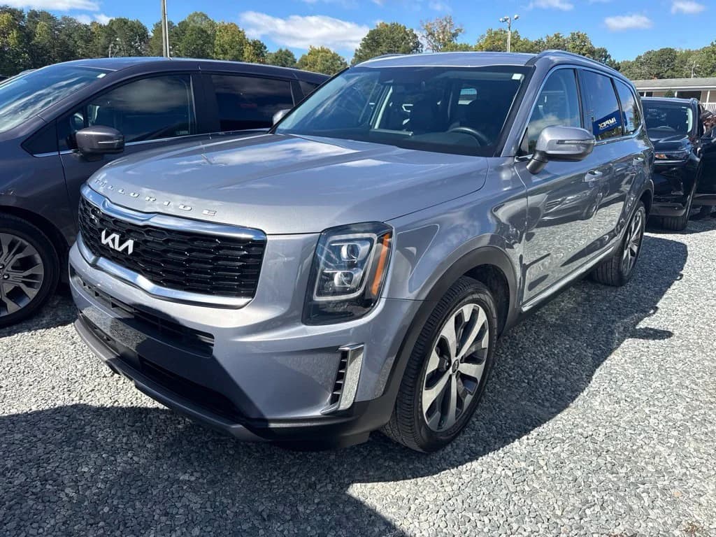 2022 Kia Telluride EX — photo 1 of 5