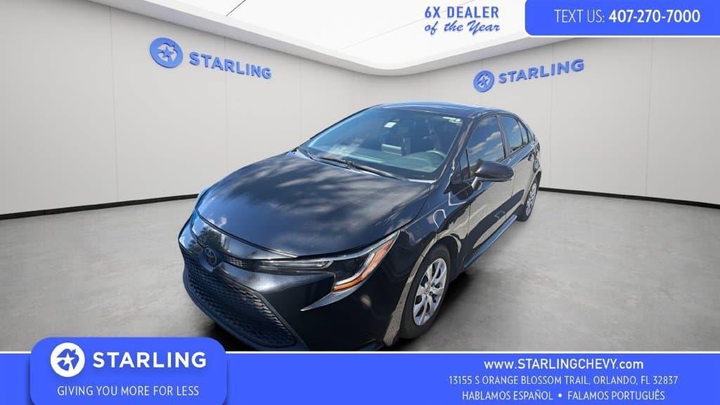 2021 Toyota Corolla LE — photo 1 of 8