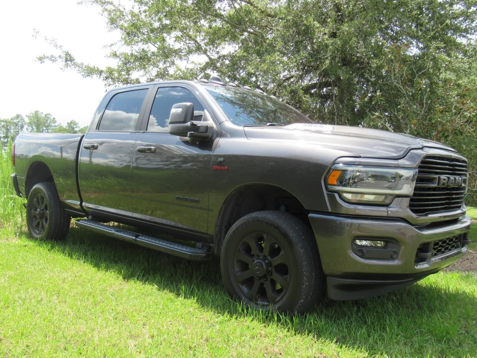 2024 RAM 2500 Laramie — photo 1 of 5