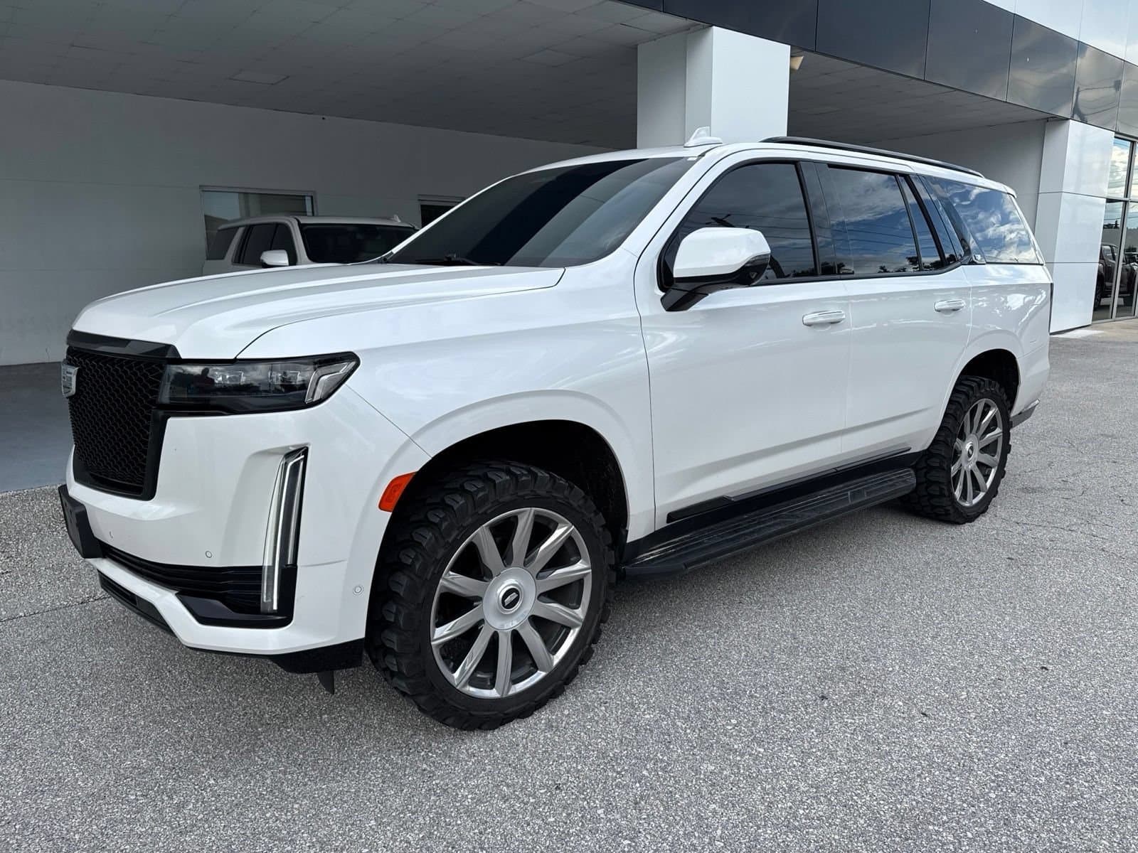 2021 Cadillac Escalade Sport — photo 1 of 15