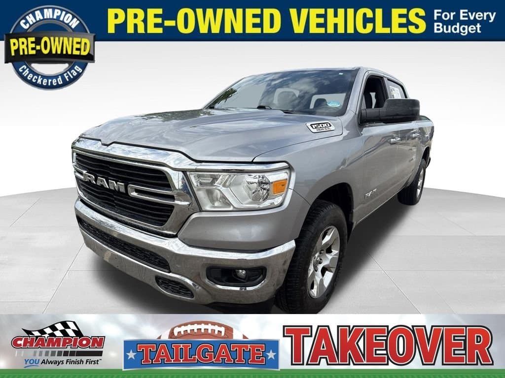 2021 RAM 1500 Base — photo 1 of 39