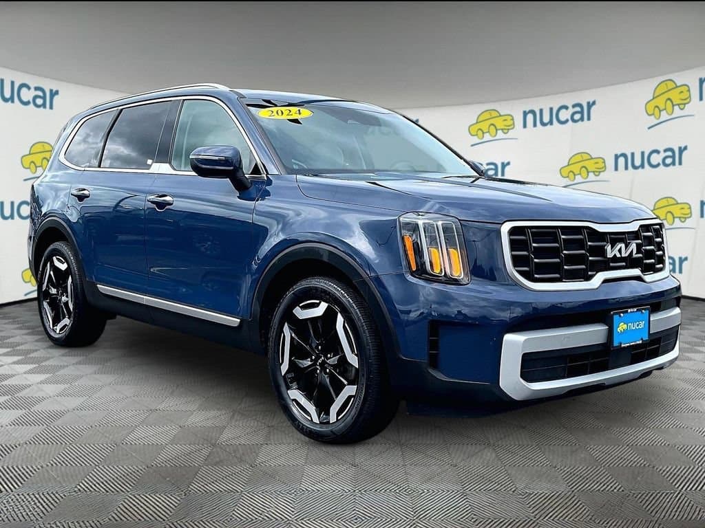 2024 Kia Telluride S — photo 1 of 37