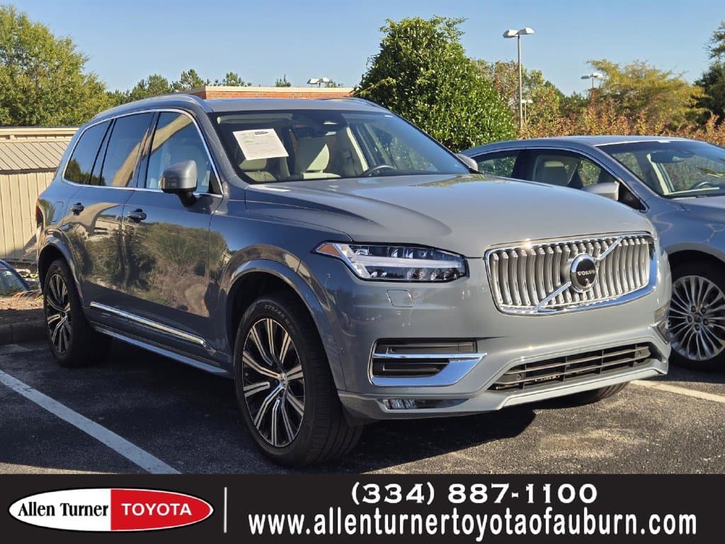 2023 Volvo XC90 Plus — photo 1 of 6