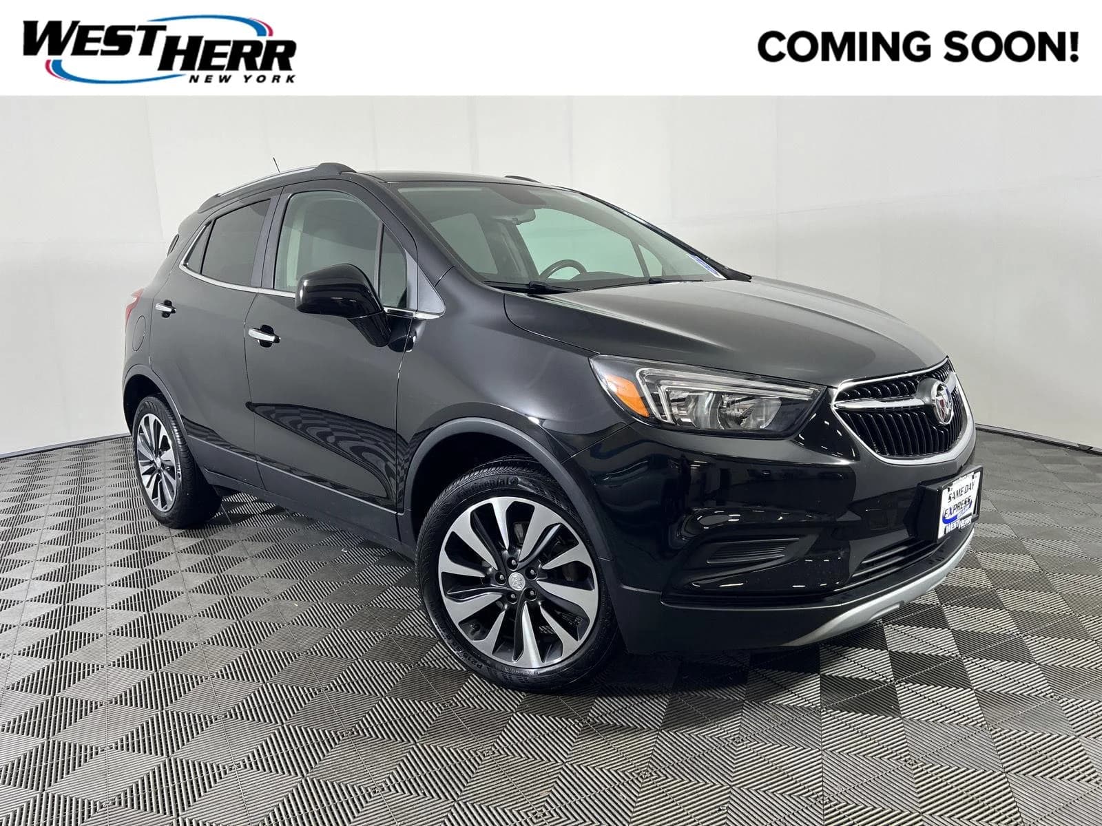 2021 Buick Encore Preferred — photo 1 of 26