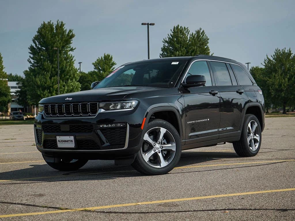 2026 Jeep Grand Cherokee Limited — photo 1 of 26