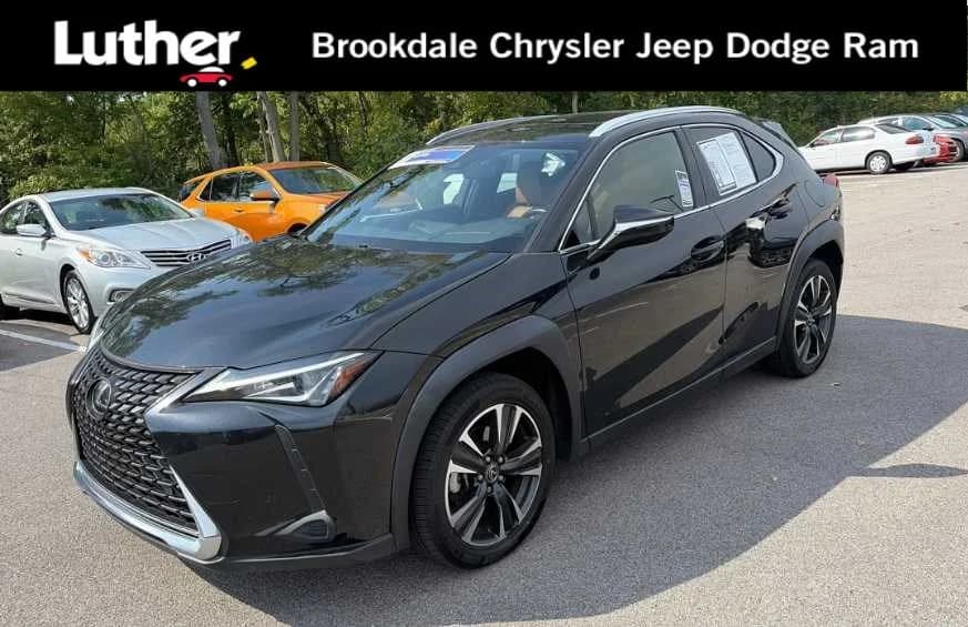 2022 Lexus UX UX 200 — photo 1 of 12