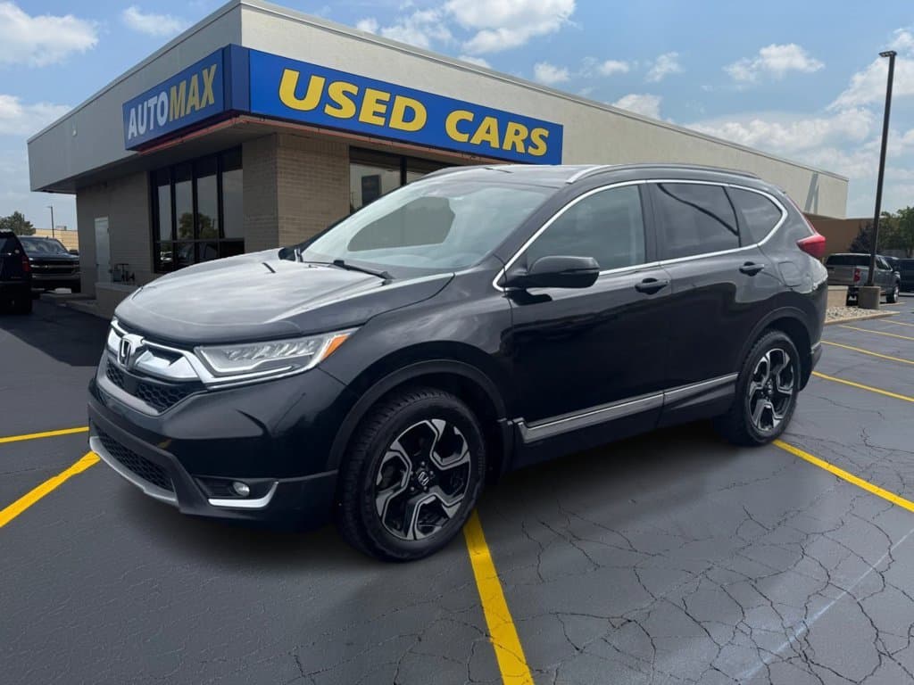 2019 Honda CR-V Touring — photo 1 of 33