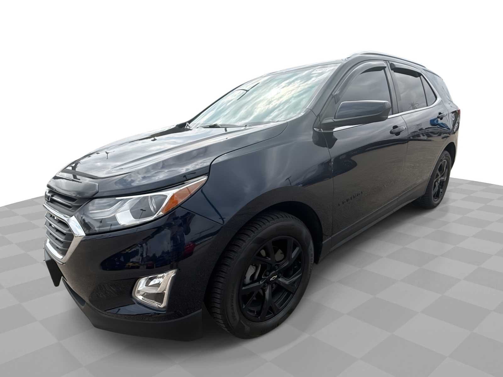 2020 Chevrolet Equinox LT — photo 1 of 33