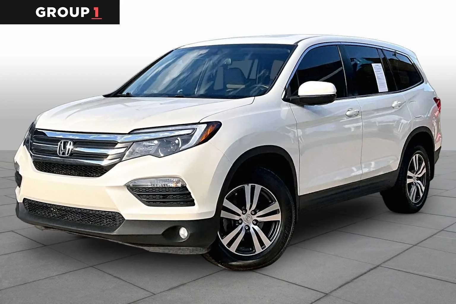 2017 Honda Pilot EX-L — photo 1 of 35