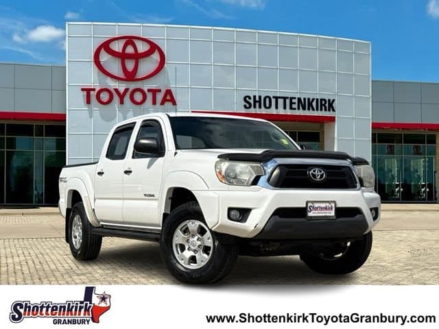 2015 Toyota Tacoma Base — photo 1 of 31