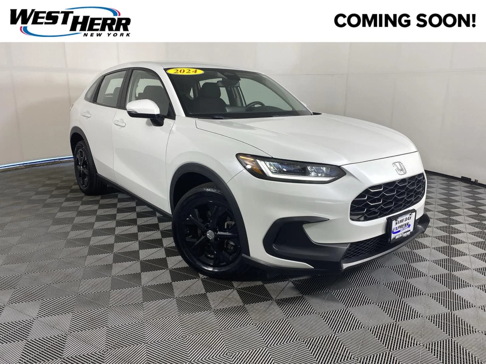 2024 Honda HR-V LX — photo 1 of 22