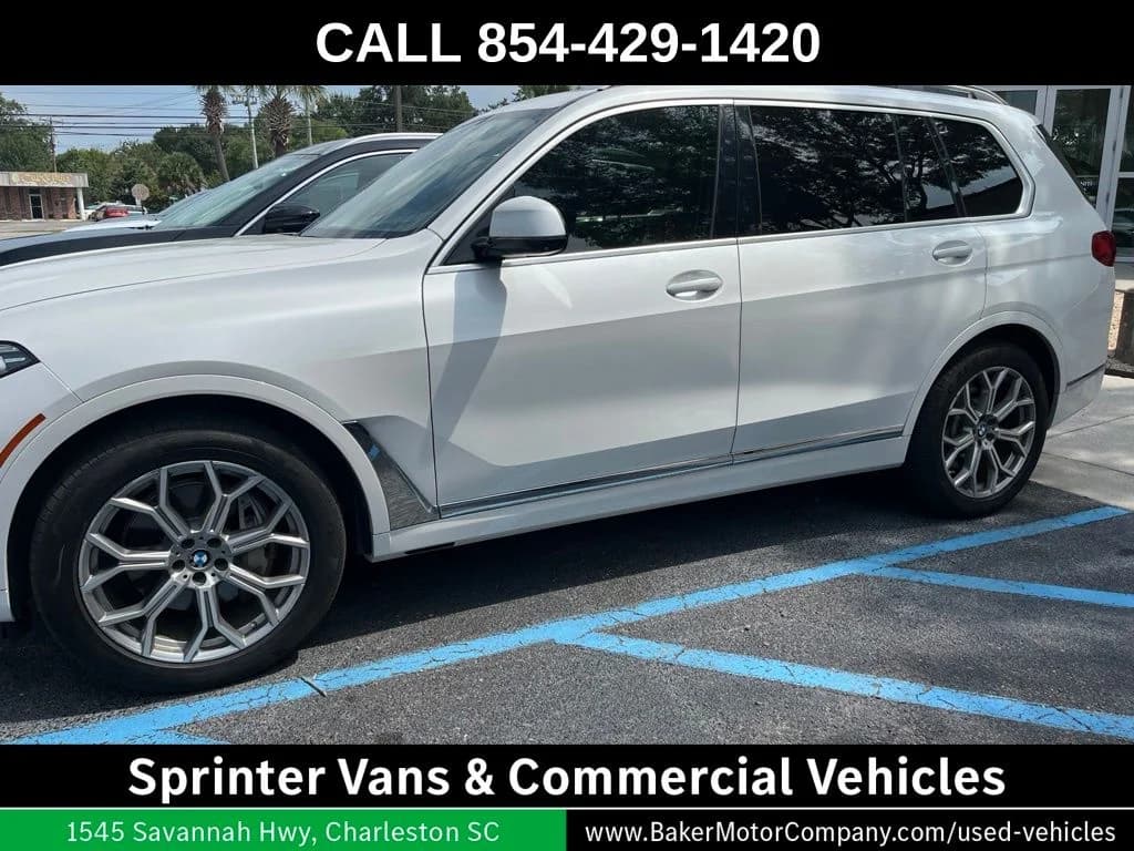 2019 BMW X7 xDrive50i — photo 1 of 3