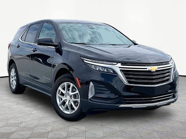 2024 Chevrolet Equinox LT — photo 1 of 7