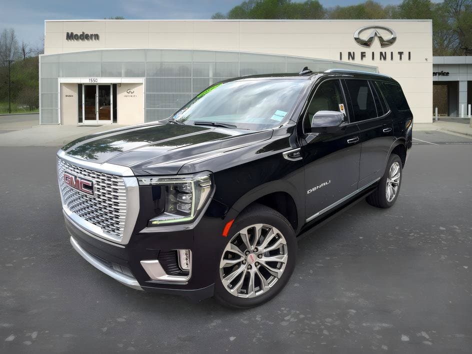 2022 GMC Yukon Denali — photo 1 of 32