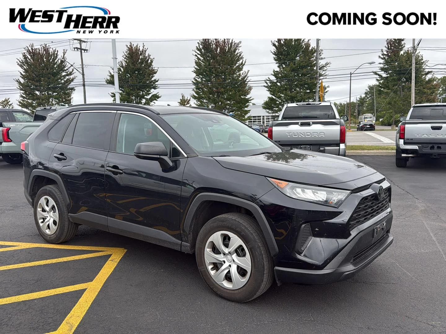 2020 Toyota RAV4 LE — photo 1 of 11