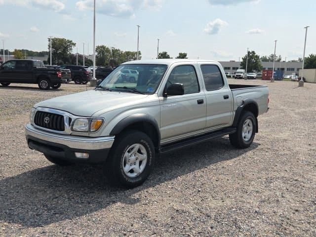 2004 Toyota Tacoma PreRunner — photo 1 of 32