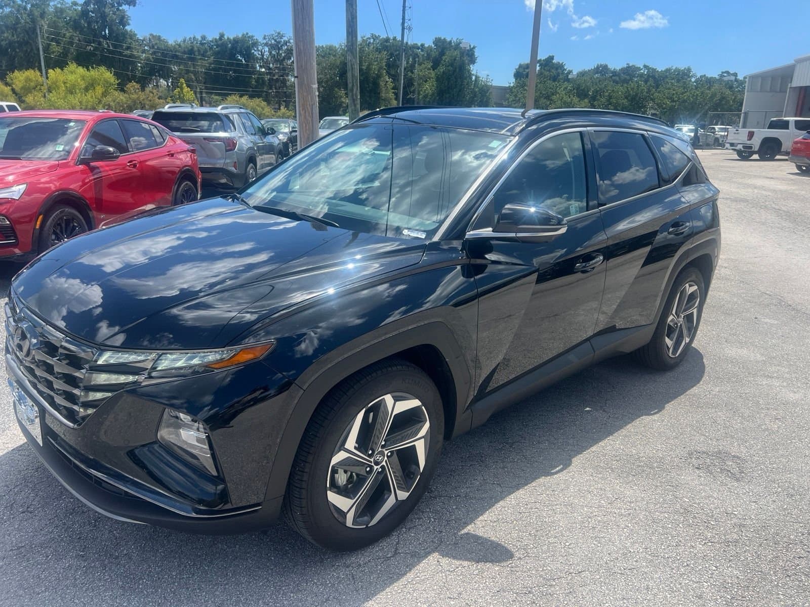 2024 Hyundai Tucson Limited — photo 1 of 13