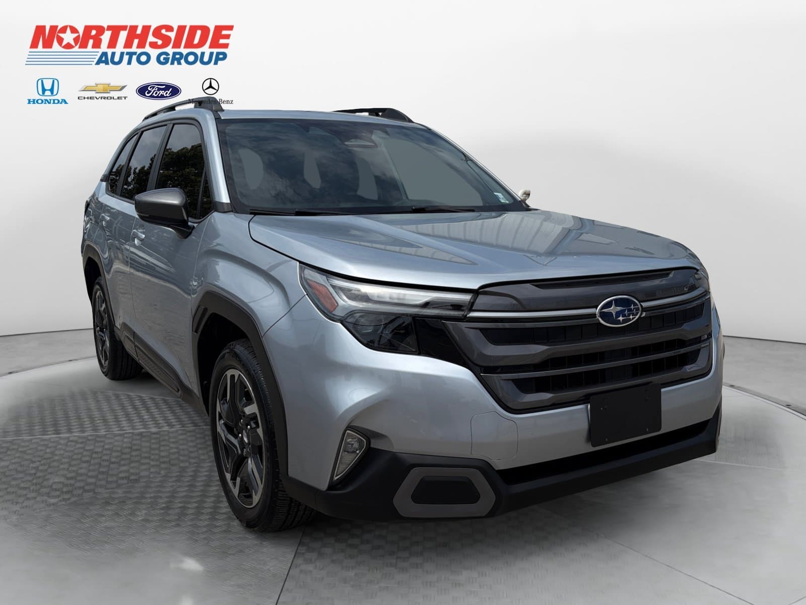 2025 Subaru Forester Limited — photo 1 of 25