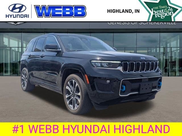 2023 Jeep Grand Cherokee Overland — photo 1 of 30
