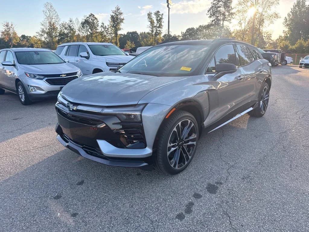 2025 Chevrolet Blazer EV AWD SS — photo 1 of 15