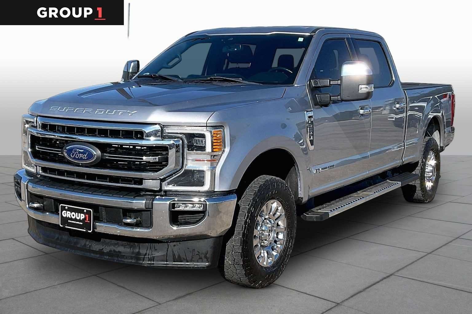 2022 Ford Super Duty F-250 SRW LARIAT — photo 1 of 34