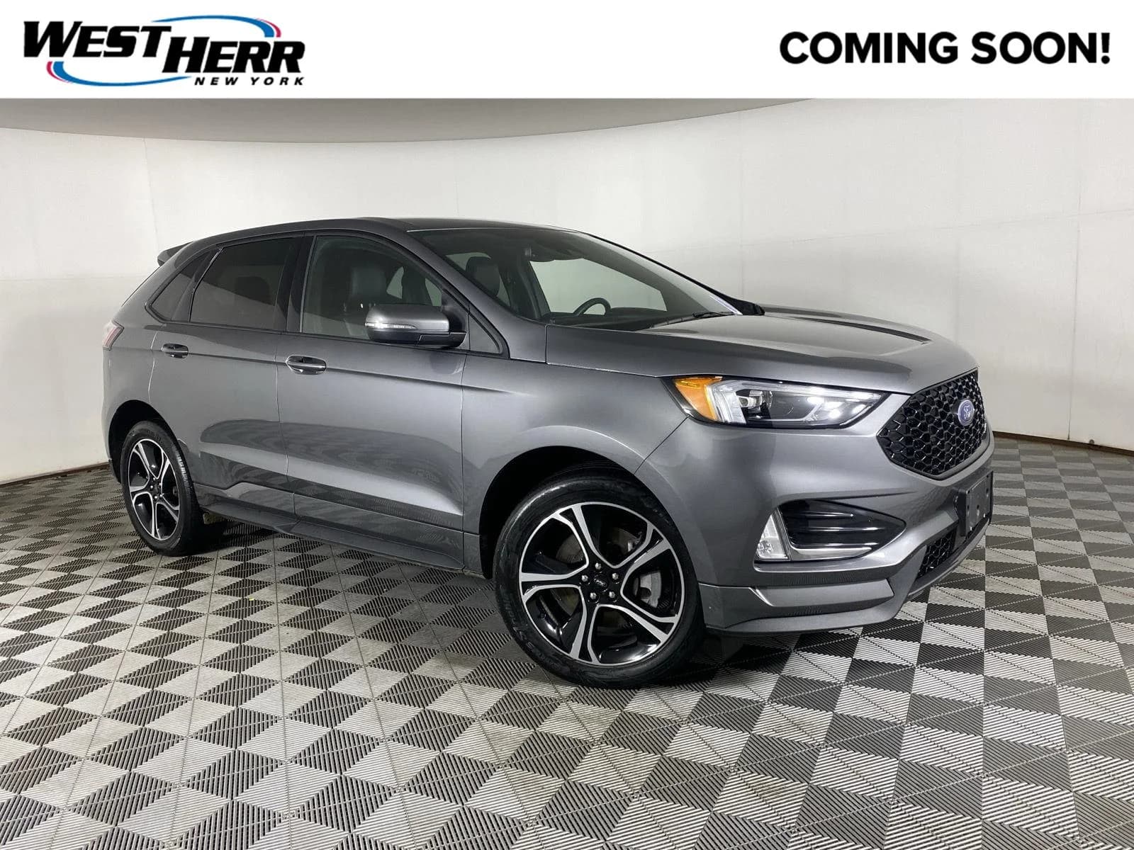2023 Ford Edge ST — photo 1 of 26