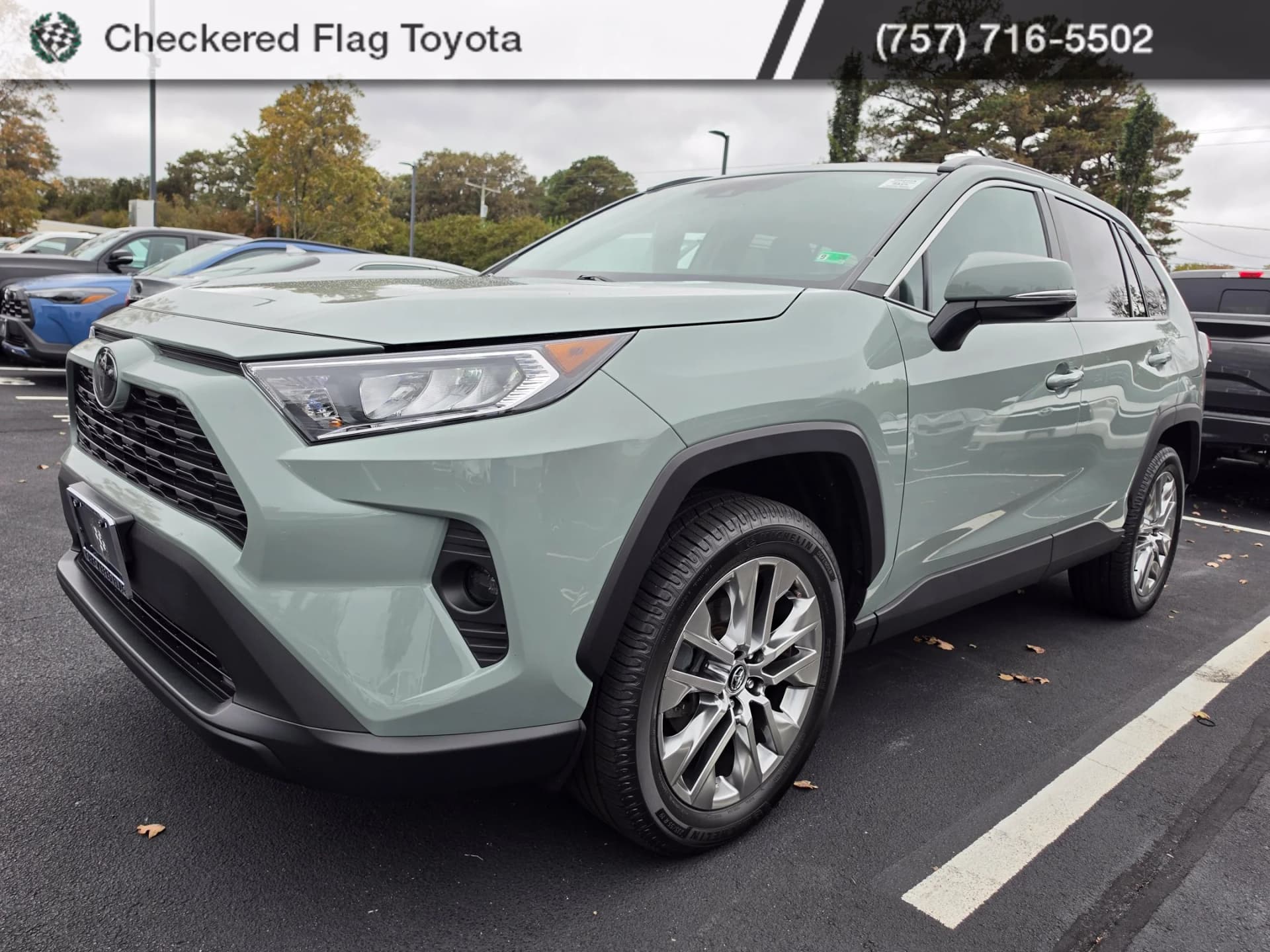2020 Toyota RAV4 XLE Premium — photo 1 of 22