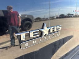 Extra Photo