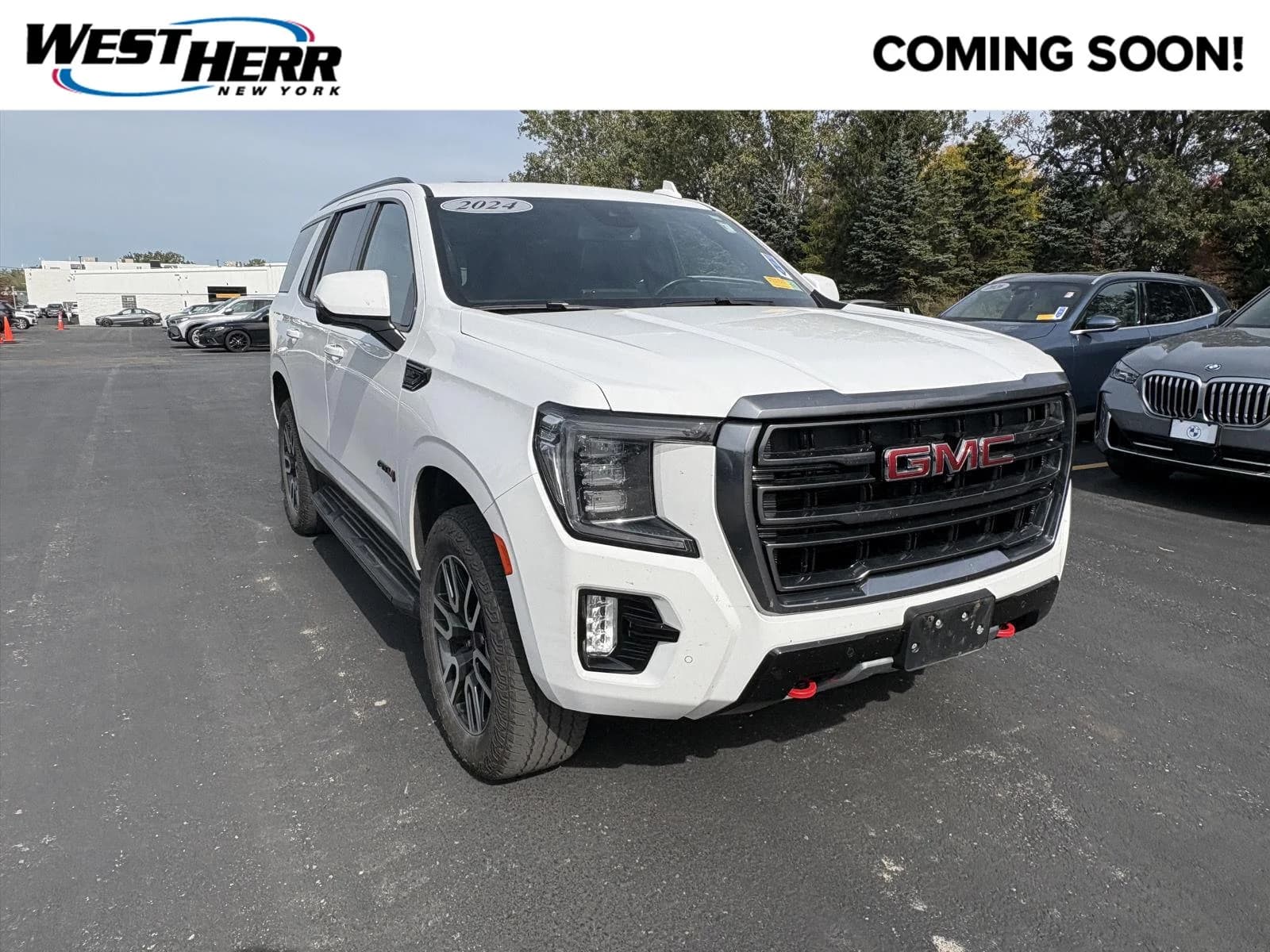 2024 GMC Yukon AT4 — photo 1 of 10