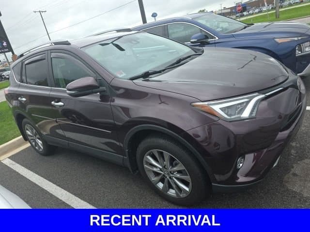 2017 Toyota RAV4 Limited — photo 1 of 9