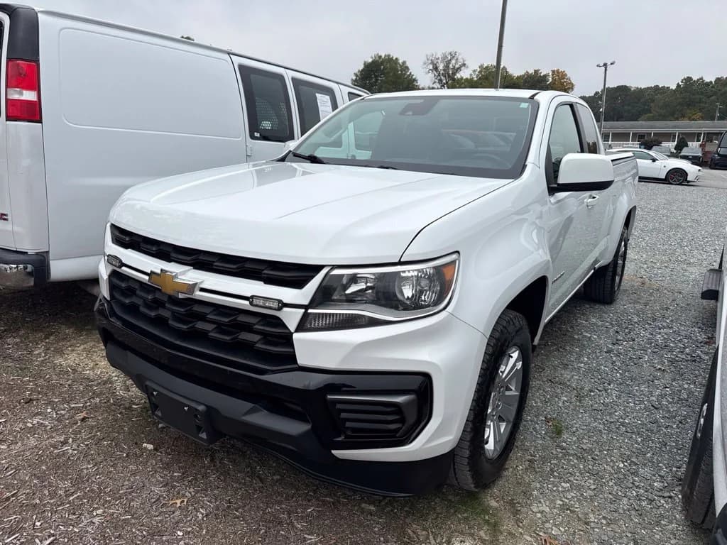 2022 Chevrolet Colorado Base — photo 1 of 4