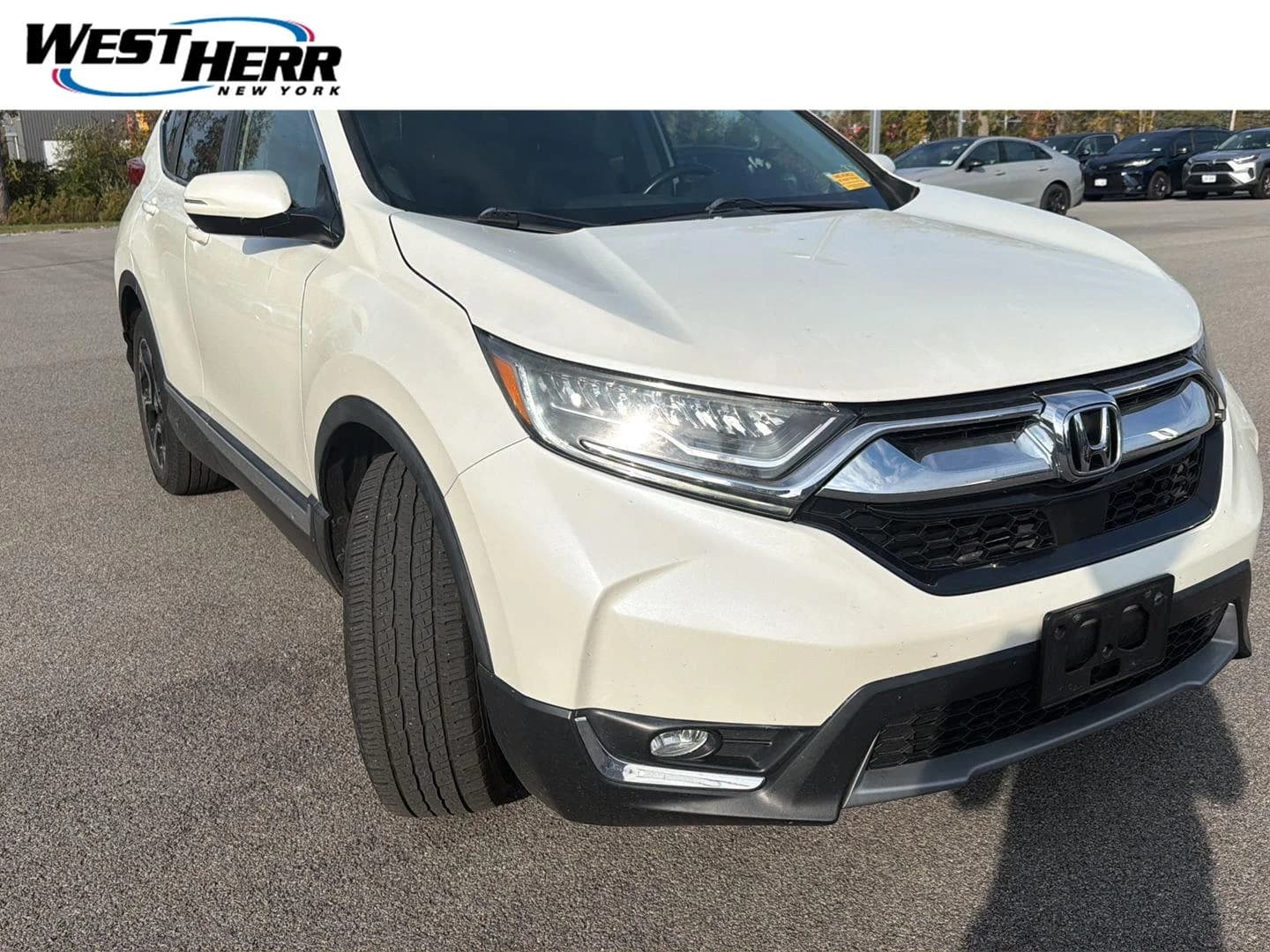 2018 Honda CR-V Touring — photo 1 of 21