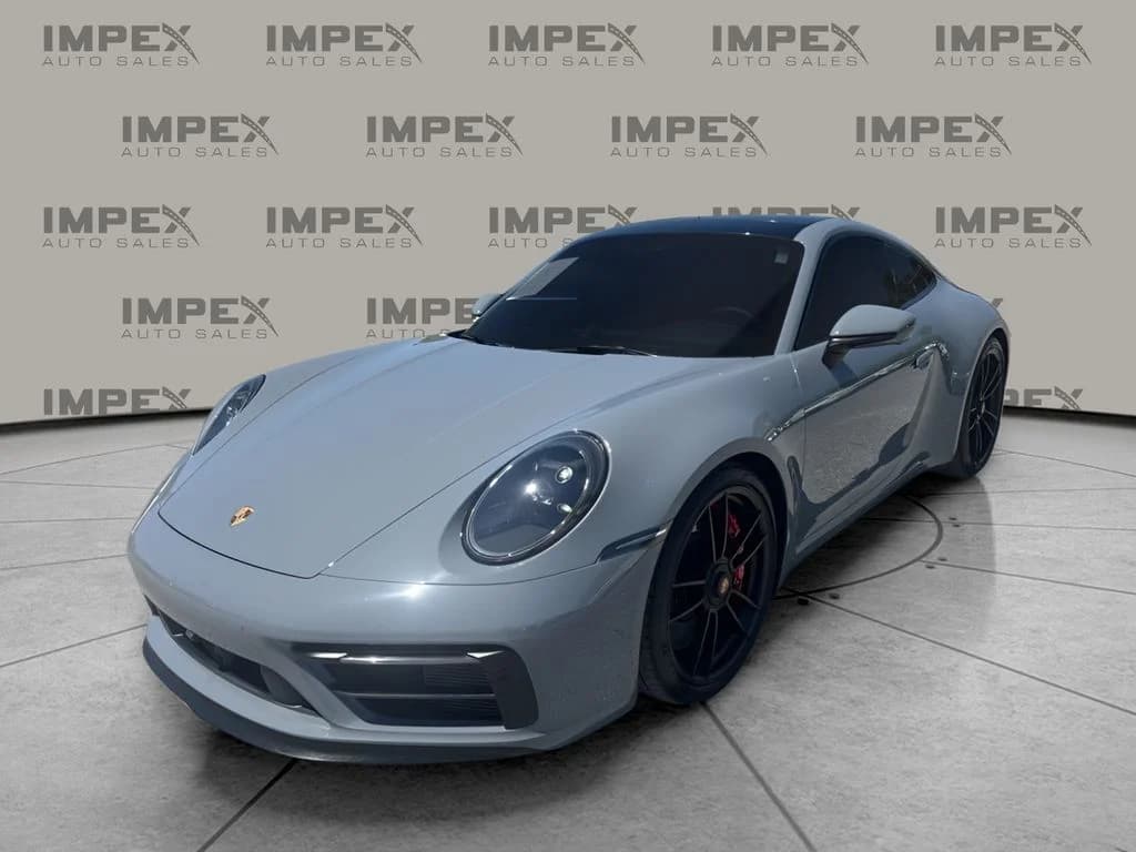 2024 Porsche 911 Carrera GTS — photo 1 of 30