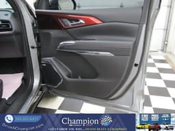 Extra Photo