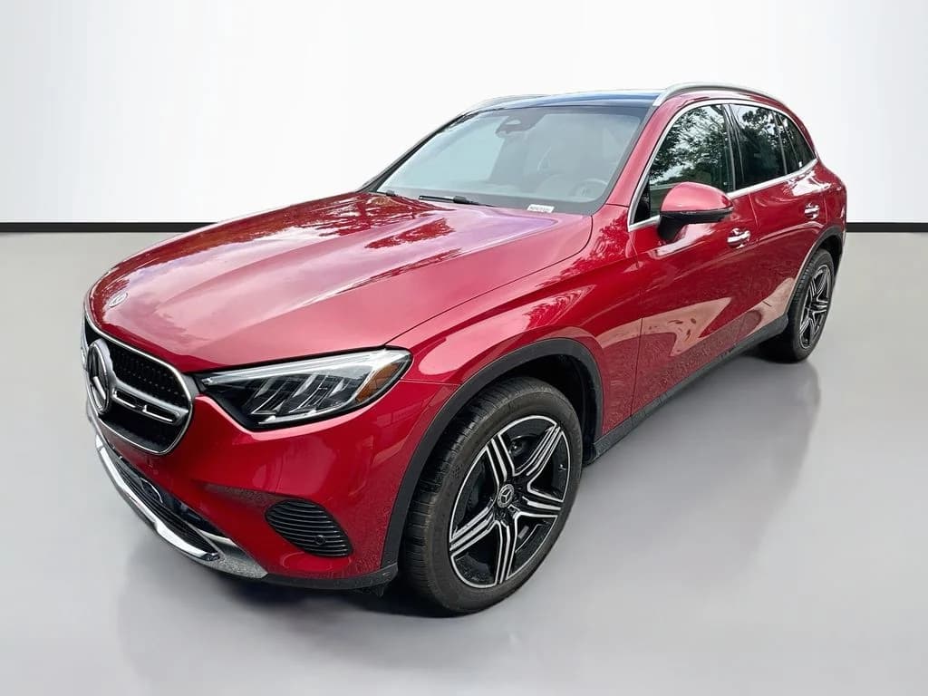 2026 Mercedes-Benz GLC GLC 300 — photo 1 of 33