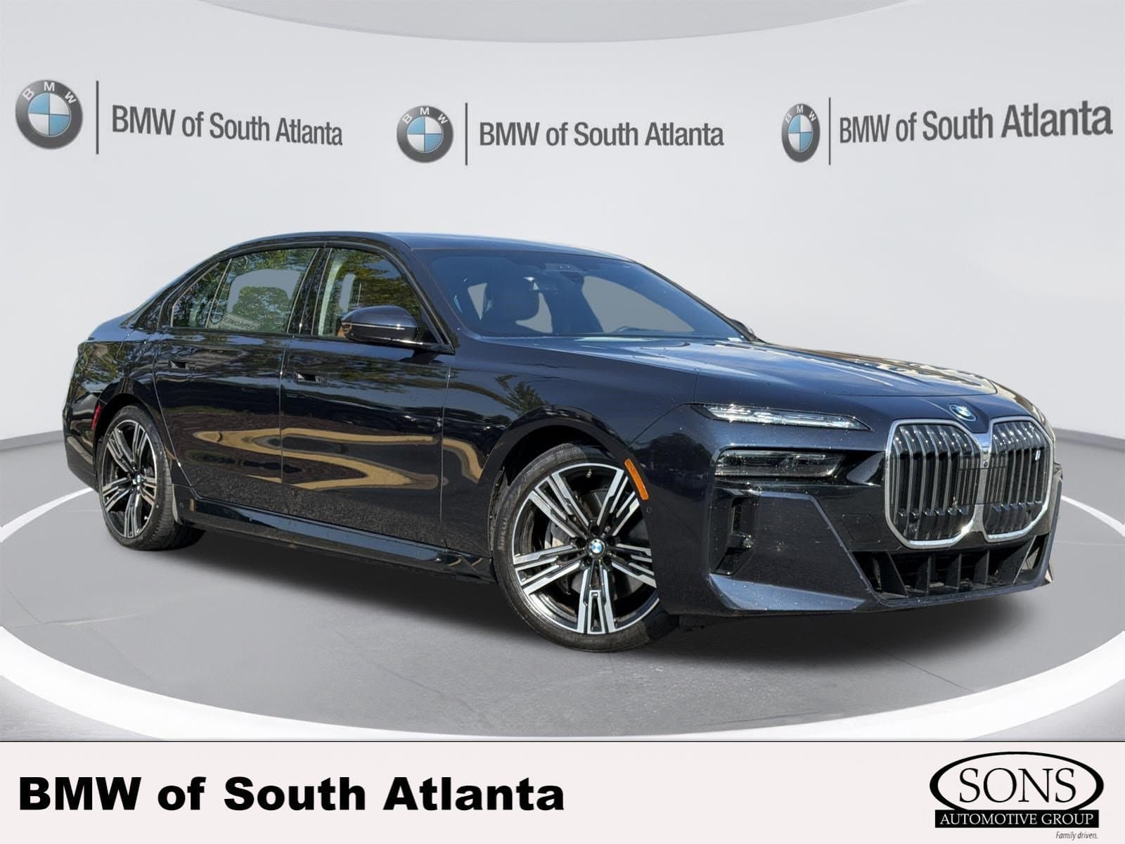 2024 BMW i7 eDrive50 — photo 1 of 29