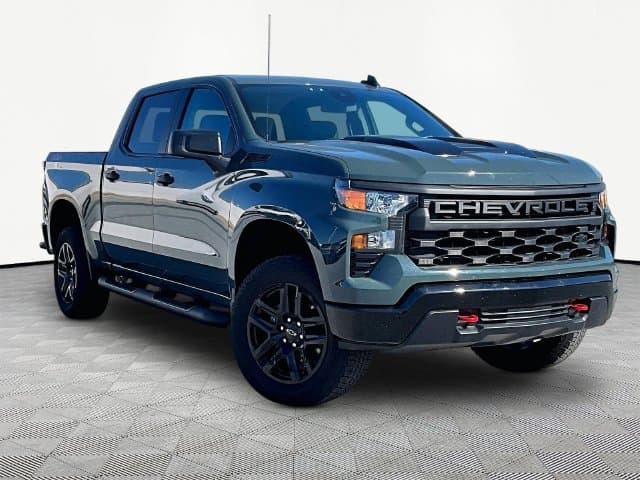 2026 Chevrolet Silverado 1500 Custom Trail Boss — photo 1 of 8
